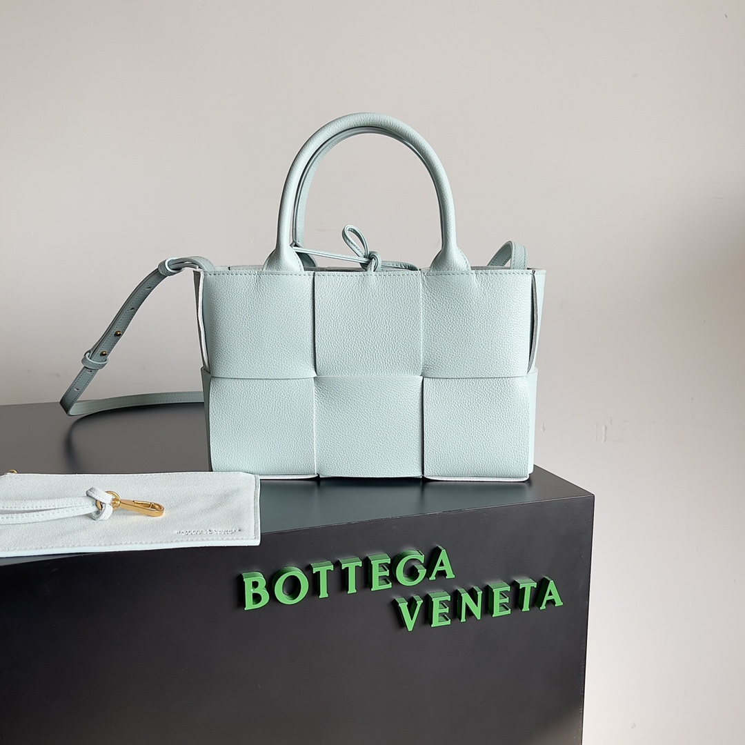 Bottega Veneta Shopping Bags